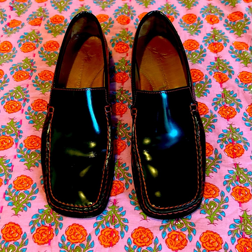 Antonio Bossi black patent leather driving loafer.